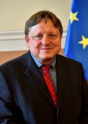 PhDr. Jiří Rajlich, Ph.D. 
Ředitel historicko-dokumentačního odboru VHÚ Praha. FOTO Úřad vlády ČR