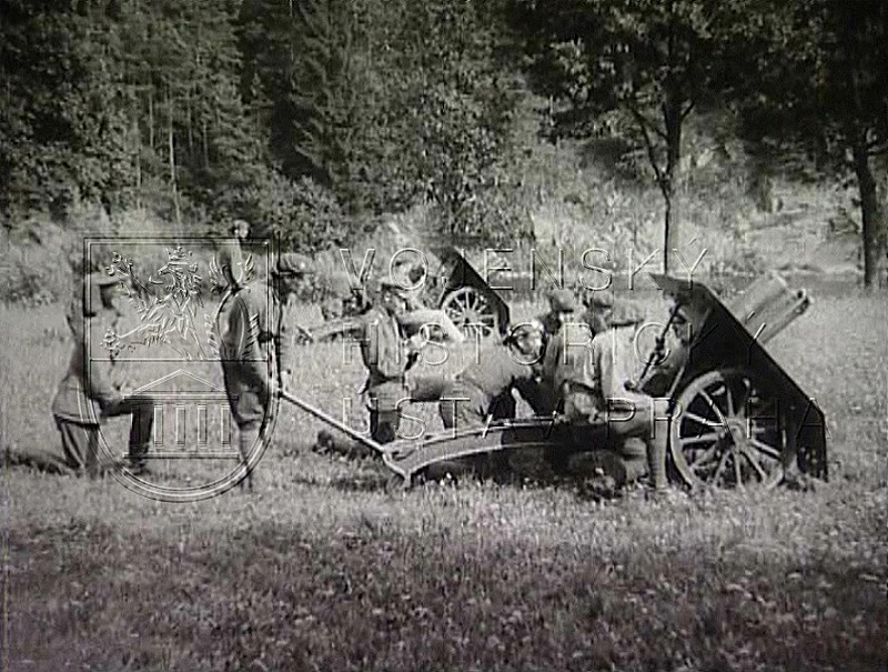 Film „Cvičení Horského dělostřeleckého oddílu 255“