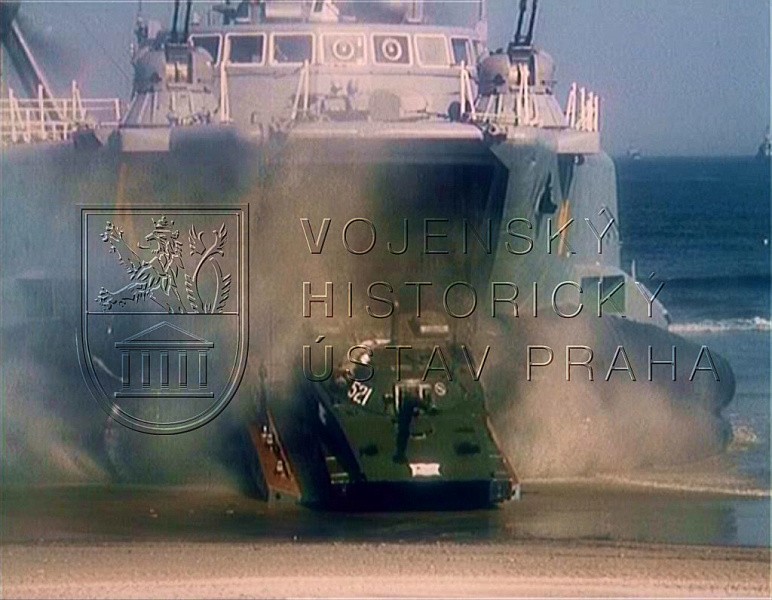 Film „Dem Frieden verpflichtet“