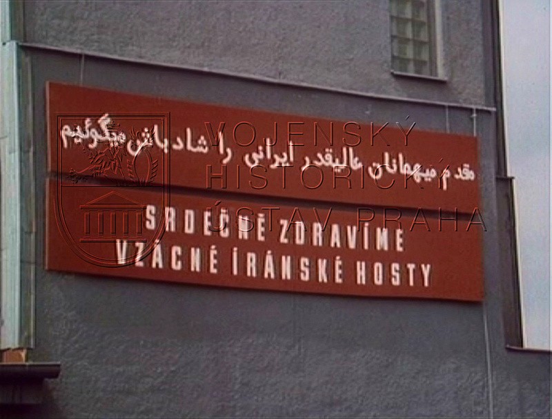 Film „Vzácní hosté“ (Des hôtes de marque)