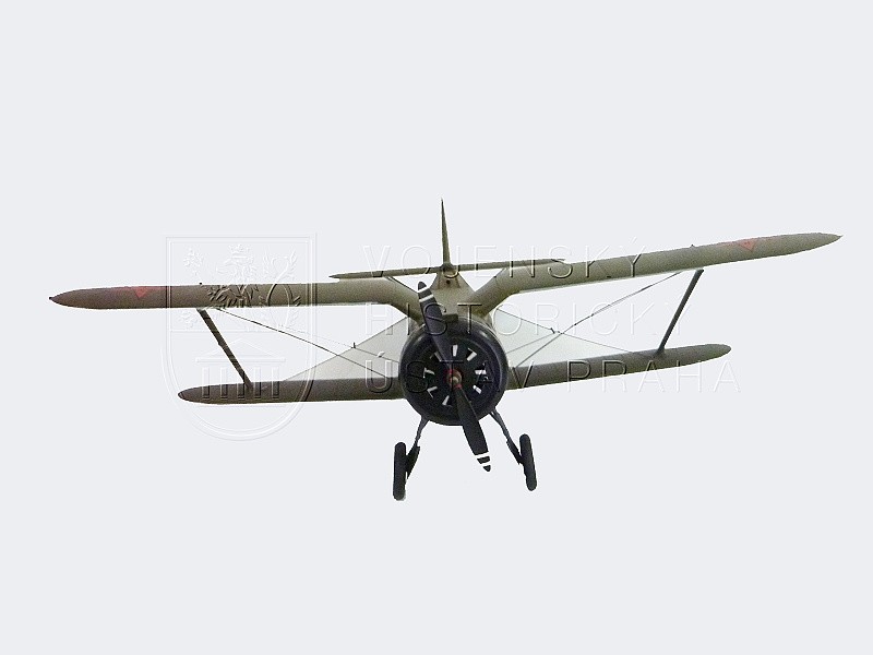 sovětský stíhací dvojplošník POLIKARPOV I-153