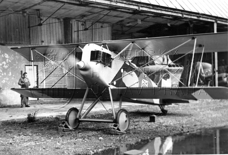 Československý stíhací letoun Aero A-18