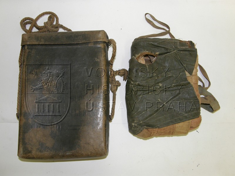 Italská vojenská ochranná maska Maschera polivalente, 1916