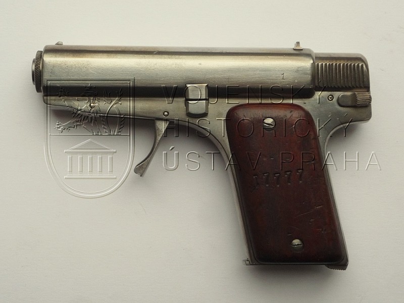 Pistole Fox v ráži 7,65 mm Browning