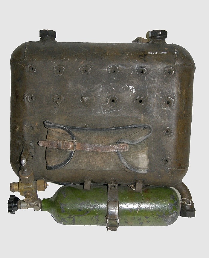 Sovětský plamenomet ROKS-2