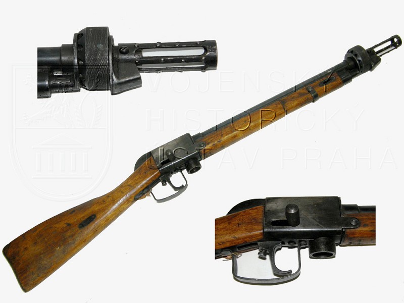 Šlehovka sovětského plamenometu ROKS-3
