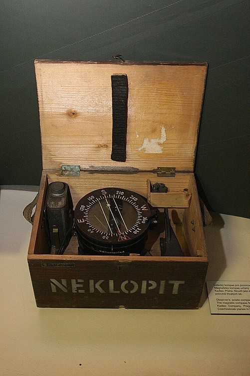 Letecký vodorovný kompas vz. 34, výr. č. 5038