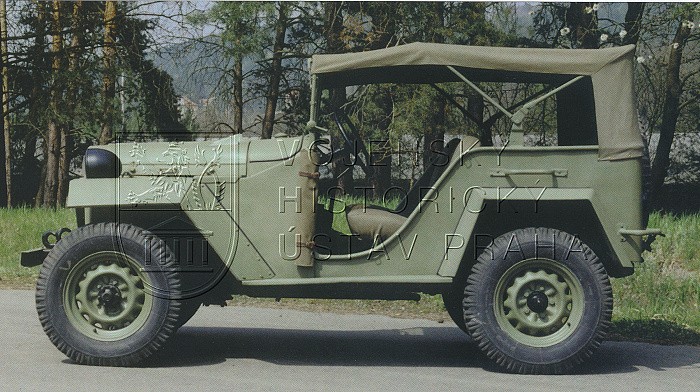 Osobní terénní automobil GAZ-67 B „Čapajev“