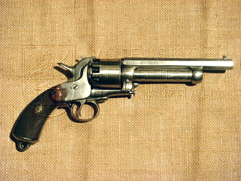 Jednočinný perkusní revolver LeMat; 1856