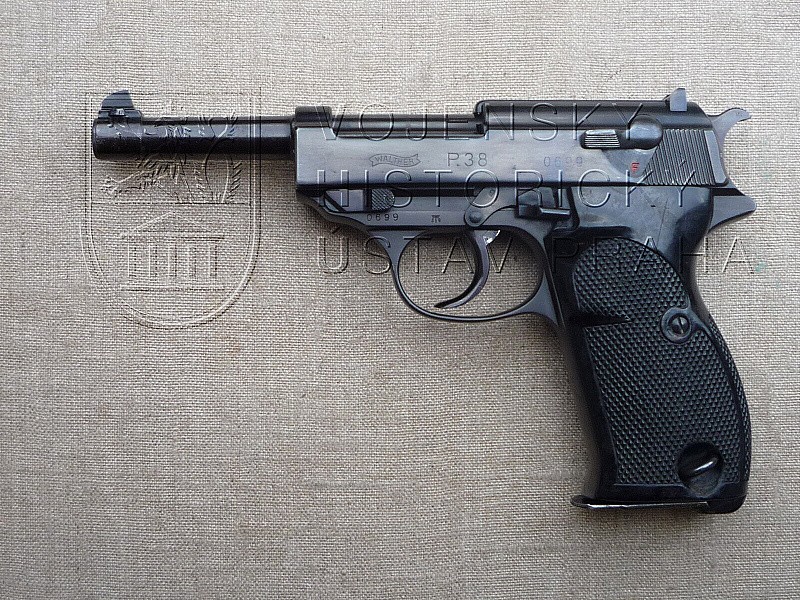 Pistole Walther P.38 z nulté série