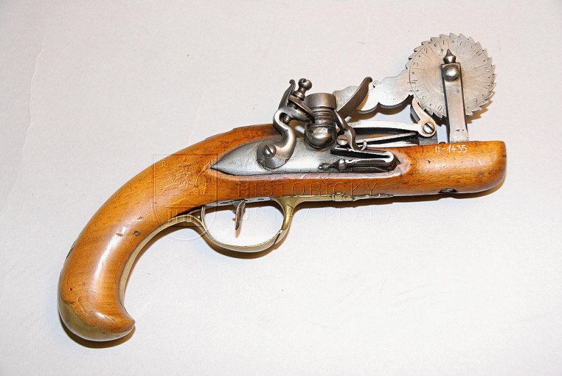 Zkoušečka střelného prachu; kolem 1760