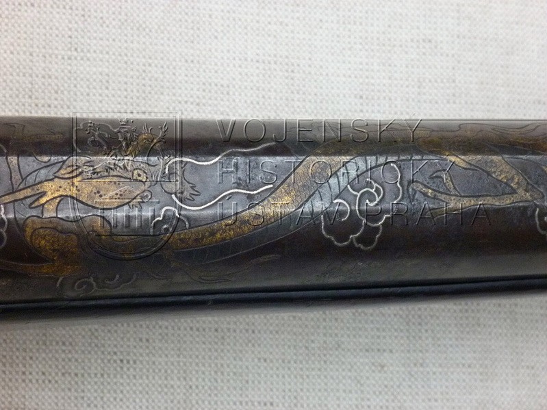 Japonská puška s doutnákovým zámkem; 18.–19. století