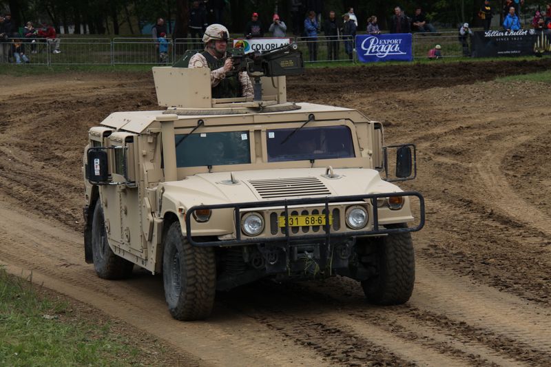 HMMWV