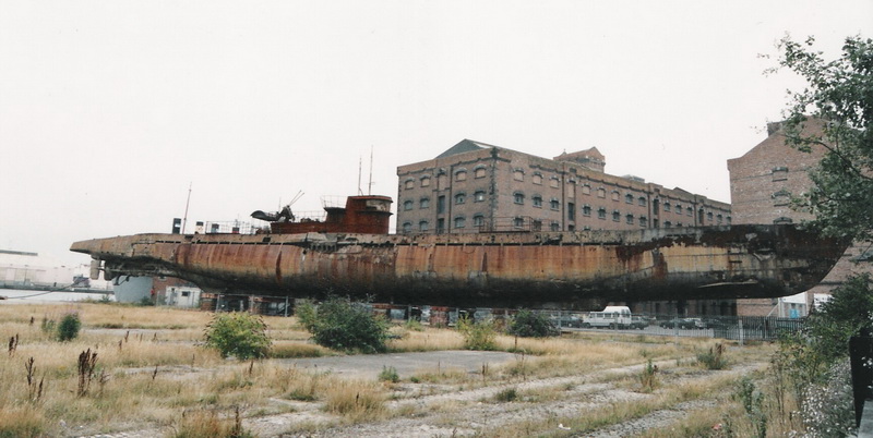 Takto mohli vidět ponorku U-537 návštěvníci Historic Warship Museum ještě počátkem února 2006. Foto: Jaroslav Beránek