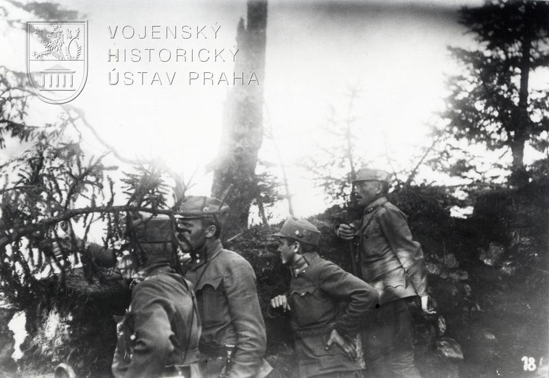 Rakouská horská postavení na frontě v Itálii. Foto sbírka VHÚ. 