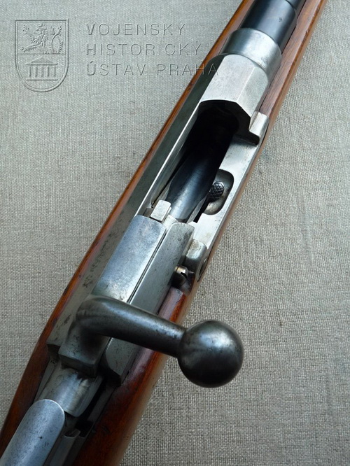 Rakouská četnická karabina Kropatschek M 1881