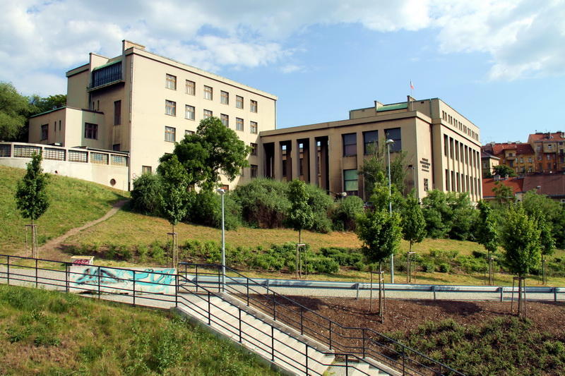 Kbelské letecké i žižkovské armádní muzeum mají o státním svátku otevřeno