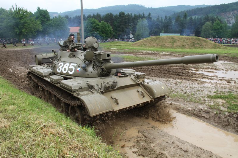 Tank T-55