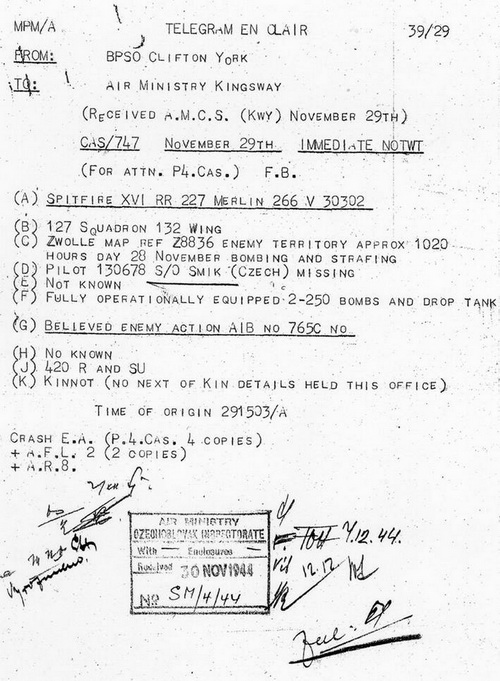 Telegram o pohřešování čs. velitele 127. peruti Otto Smika, který se 28. listopadu 1944 nevrátil z bojového letu u nizozemského Zwolle. Foto VHA.