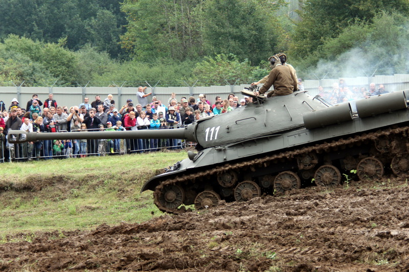 IS-3 přinesl revoluční řešení především u věže tanku, která měla nižší a výrazně oblejší profil než všechny předchozí typy