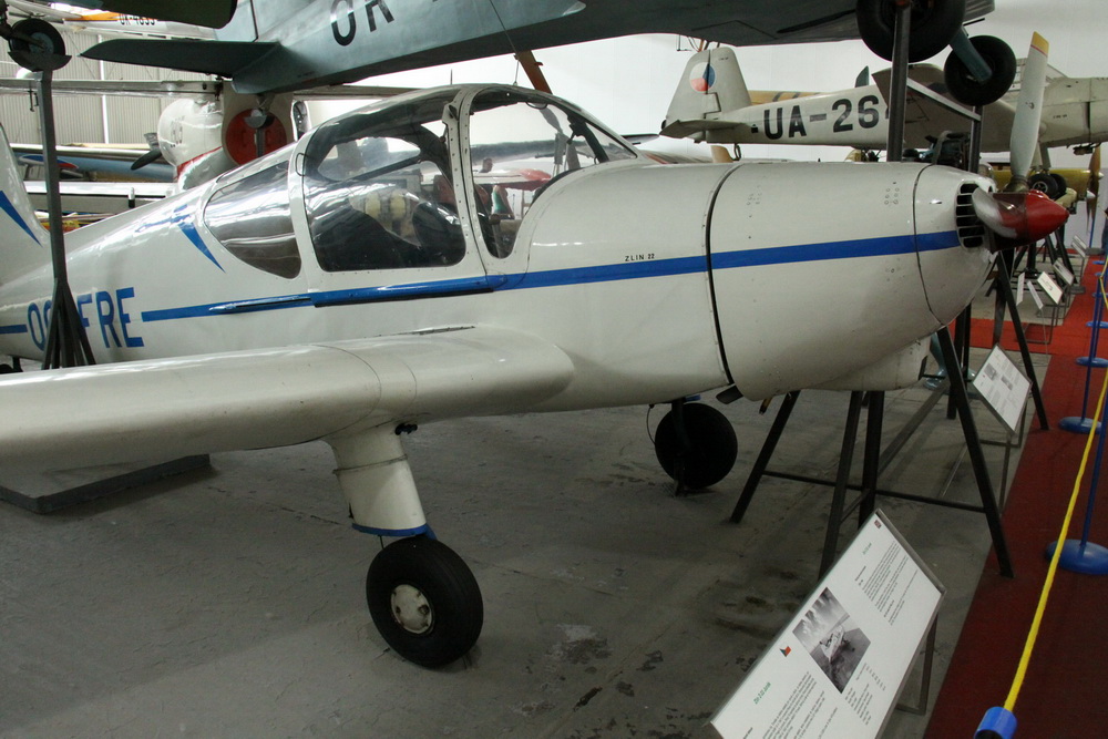 Zlín Z-22 Junák
- školní a sportovní letoun, ČSR / 1946
