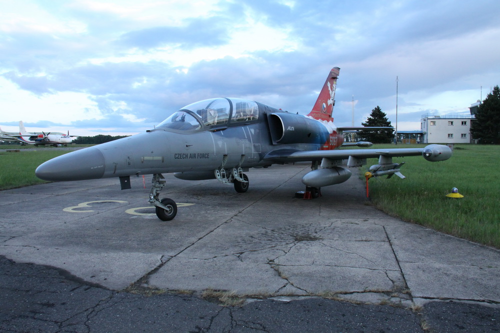 AERO L-159 ALCA - tento konkrétní letoun je v aktivní službě, na 21. základně taktického letectva v Čáslavi.