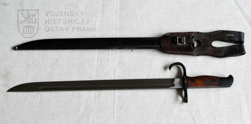 Japonský bodák pro pušku Arisaka vzor 30 a vzor 38