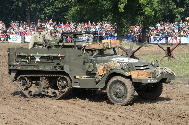 Americké vozidlo Half Track