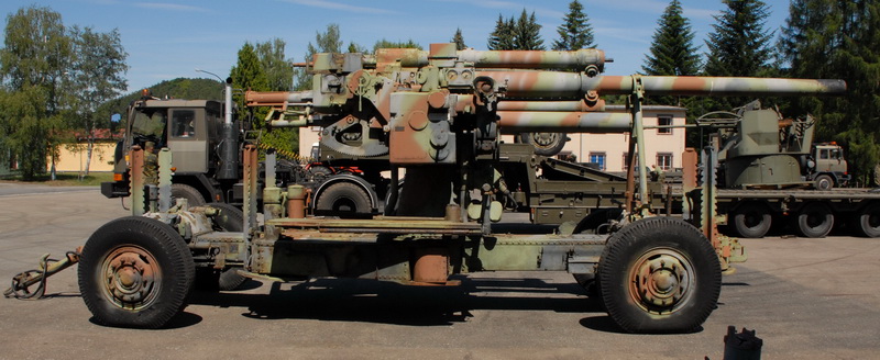 10,5cm protiletadlový kanón Bofors m/42