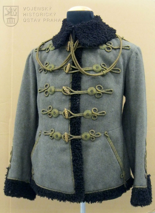 Husarský kabátec, 1917