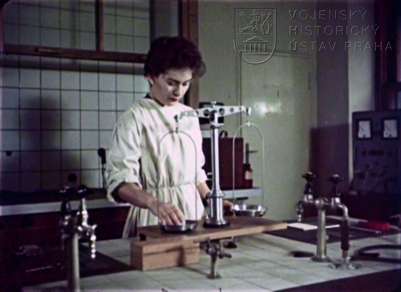 Film „Úvod do světa atomů“