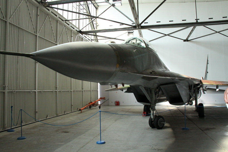 MiG-29, nový přírůstek do sbírek VHÚ v hangáru č. 40