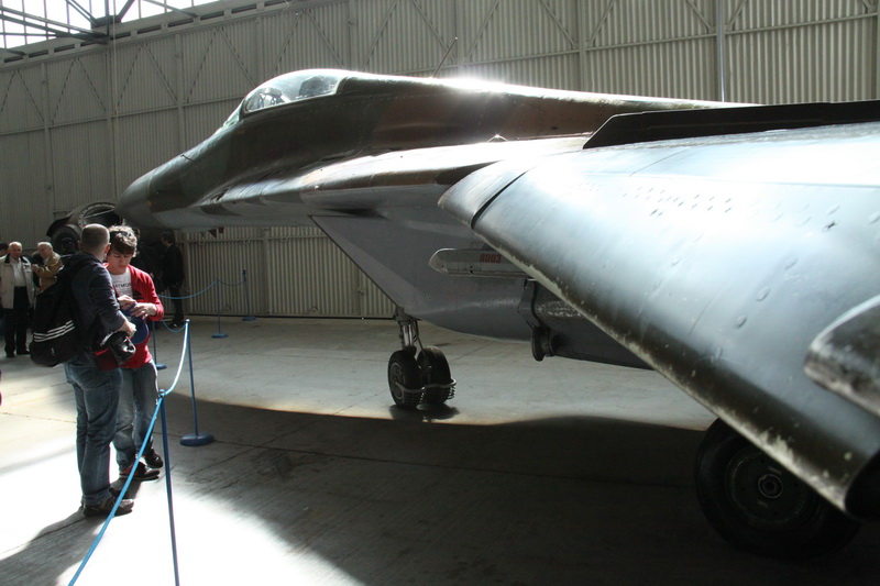 MiG-29, nový přírůstek do sbírek VHÚ v hangáru č. 40