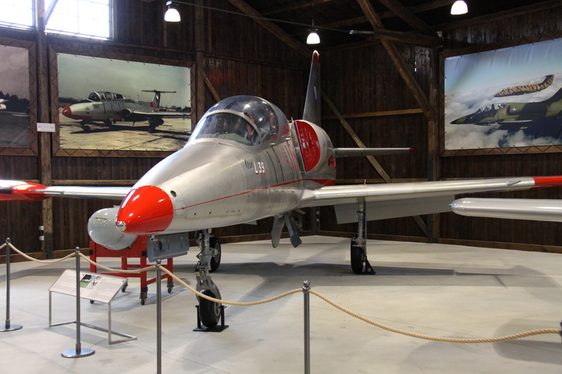 L-39