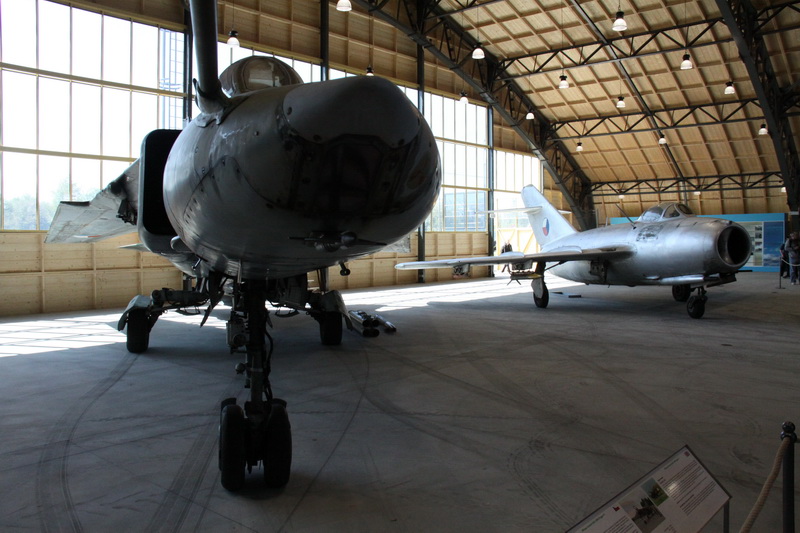 MiG-23