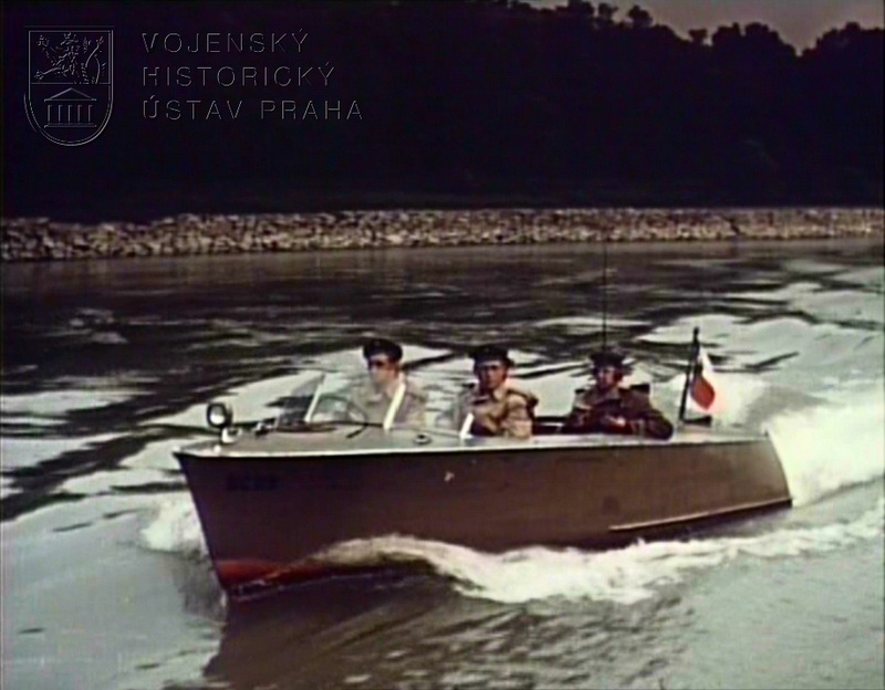 Film „Pevný břeh“