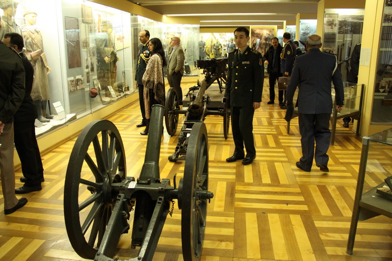 Vojenští přidělenci v Armádním muzeu Žižkov