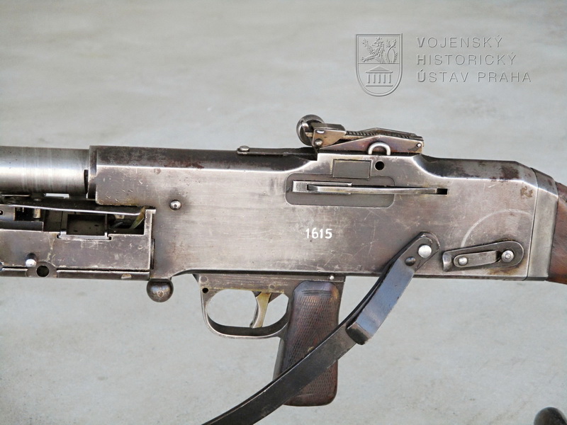 Francouzský lehký kulomet Darne model 1922