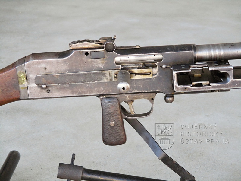 Francouzský lehký kulomet Darne model 1922