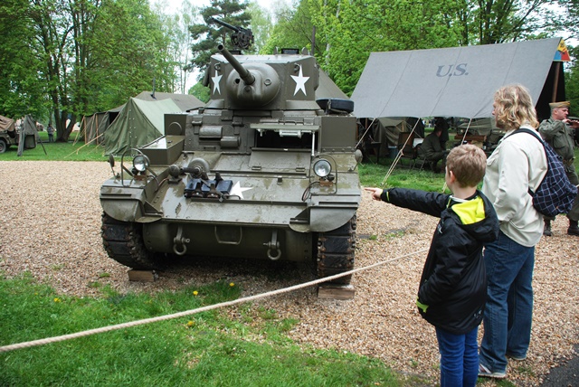 Tanky z VHÚ ozdobou Slavností svobody, budou i v Lešanech