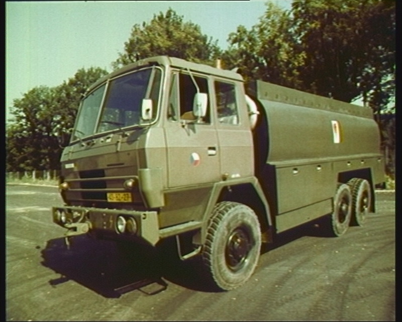 Film „Cisternový automobil CA-18 T-815“