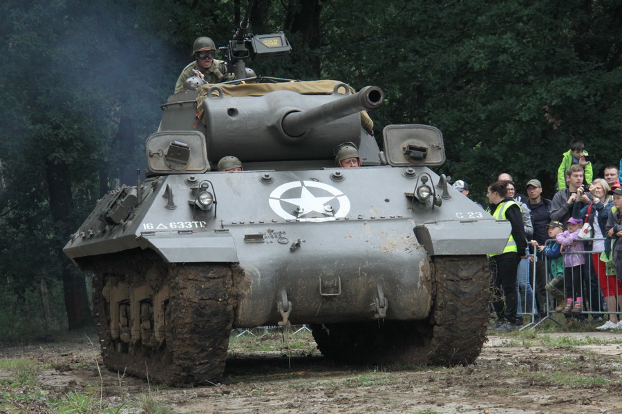 Bojová ukázka US Army vs. Německo - stíhač tanků Jackson