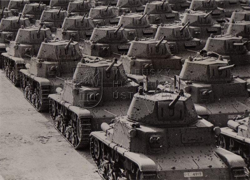 Italské tanky M 14/41