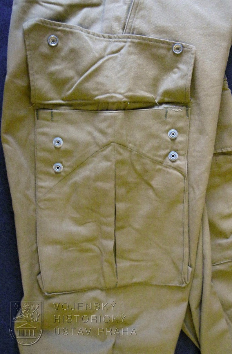 Kalhoty pro výsadkáře, USA, 1942