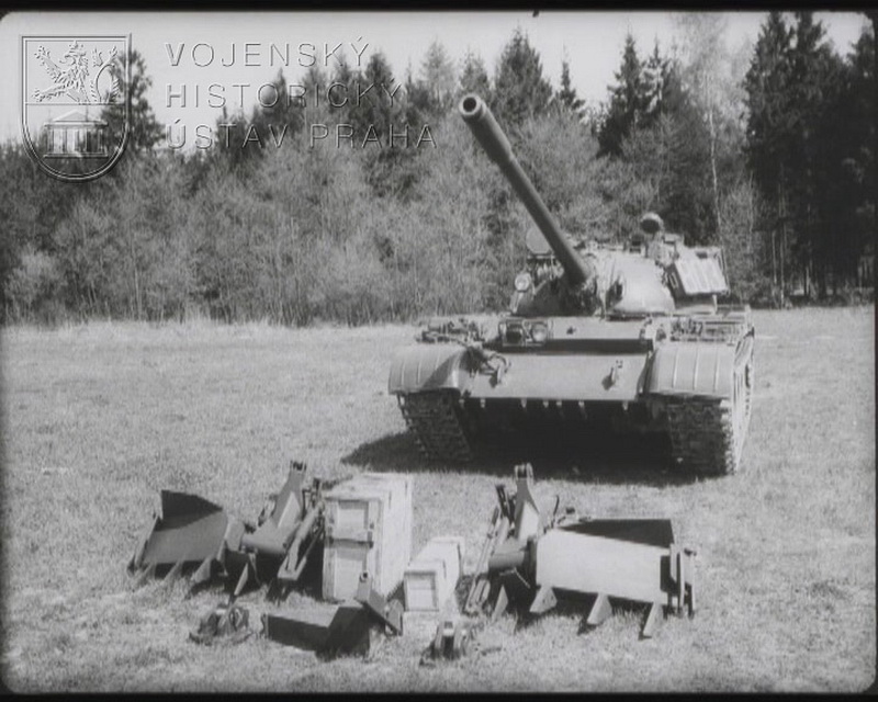 Film „Použití mechanického odminovače KMT-6“