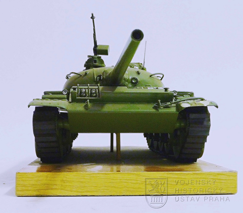 Model sovětského tanku T-55