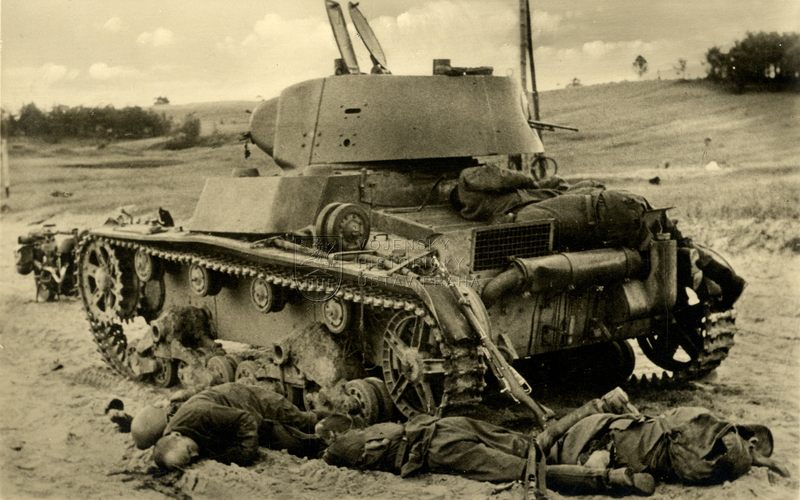 Sovětský plamenometný tank OT-133