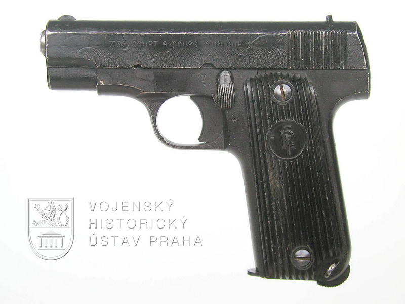 Francouzská pistole Unique model 17 – francouzský kontrakt