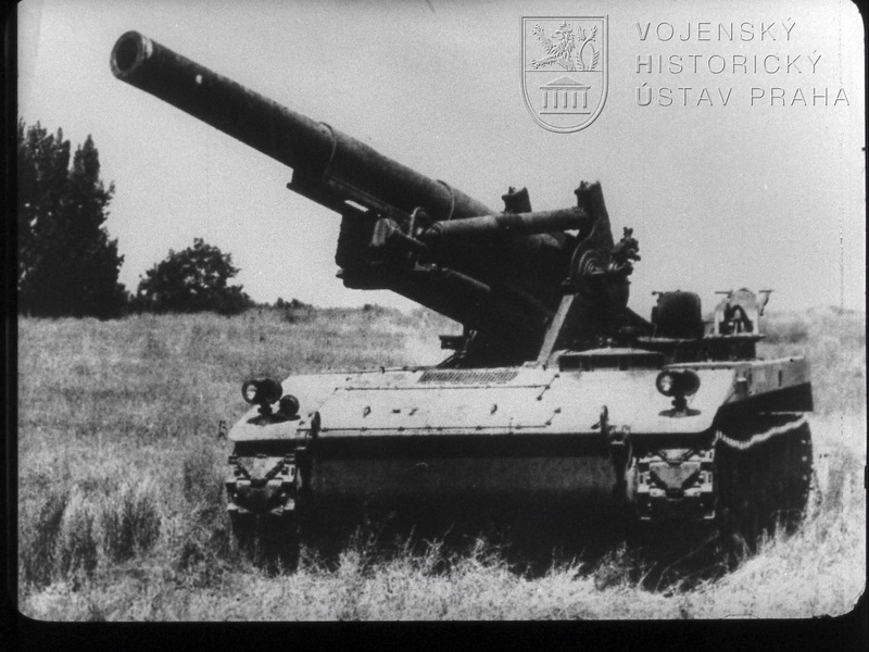 Film „Bojová technika kapitalistických armád III“