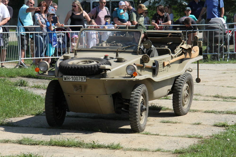 Německé vozidlo schwimmwagen